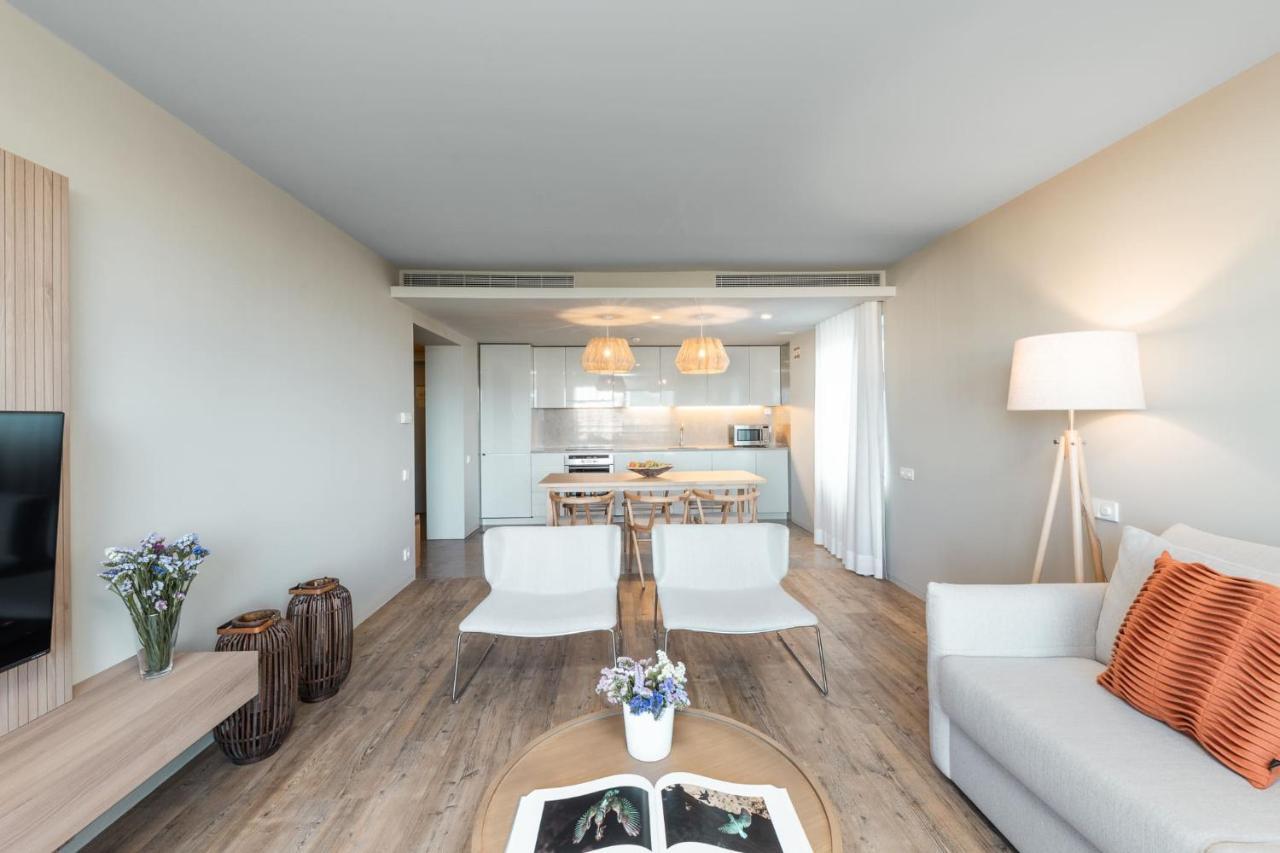 The Editory By The Sea Troia Comporta Hotel מראה חיצוני תמונה A staged photo of a living room